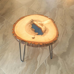 JOURNAL TABLE SKYLE 02